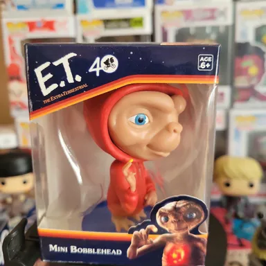 E.T mini bobble head