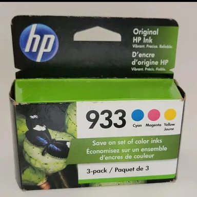 HP Hewlett Packard InK #393 3 Pack Cyan , Magenta, Yellow Expiry May 2023.