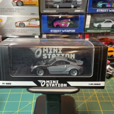Mini Station 350Z- Gray