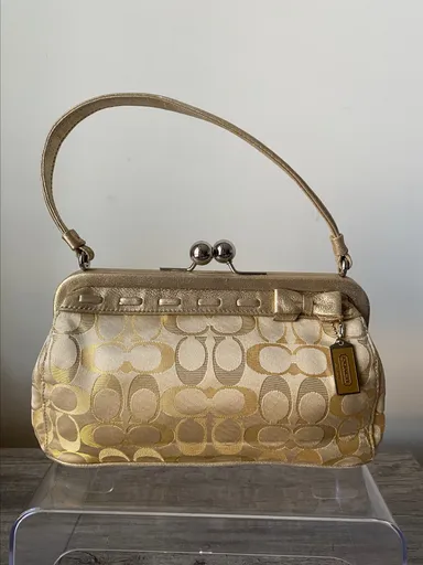 Rare Vintage Coach Gold Kyoto Kisslock Handbag with COA