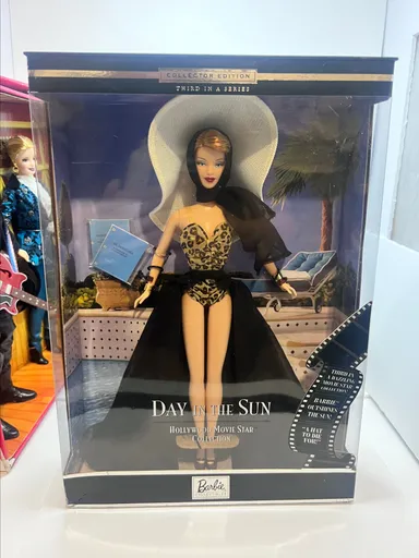 Barbie Doll 2000 Day in the Sun Hollywood Movie Star Collection