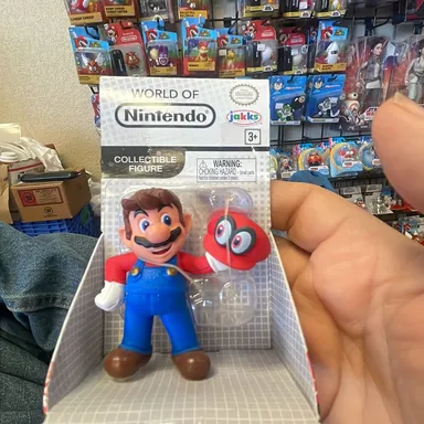 Mario with Cappy World of Nintendo Figure 2.5
