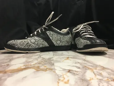Black and White Sport Shoes