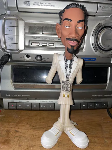 Snoop Dogg action figure from the 2000s #SnoopDogg  Missing arms