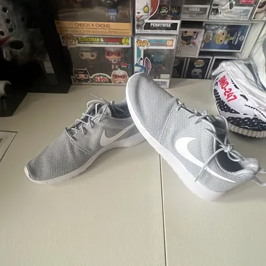 Nike Roshe One Wolf Grey 2014 Size 9.5
