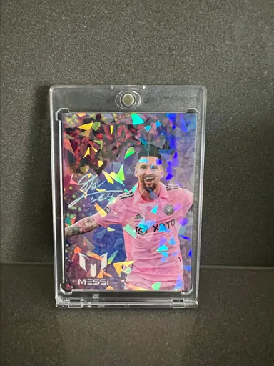 Lionel Messi Kaboom Dynasty collectibles cracked ice 2024 card