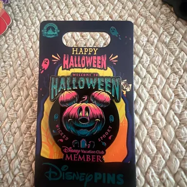 Halloween 2023 Disney Vacation Club member exclusive pin
