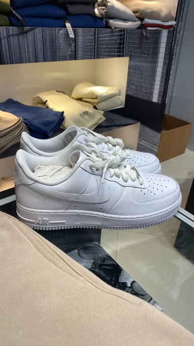 Air Force 1 White Size 8-13