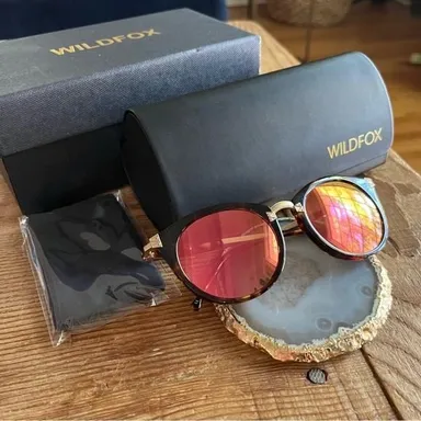 Wildfox 'Sunset Deluxe' Tokyo Tortoise 48mm Retro Sunglasses - New In Box