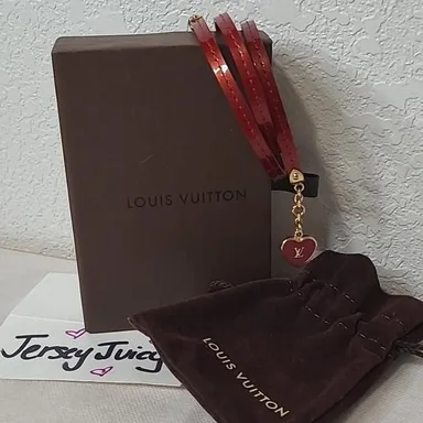 Louis Vuitton Vernis Commit Heart Bracelet Red NEW in Box & Dustbag