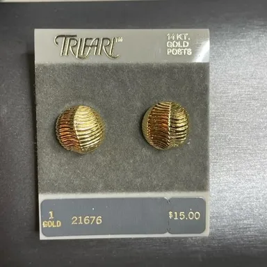 Trifari NOS 14k Post Gold Tone Abstract Stud Classic Earrings On Original Card.