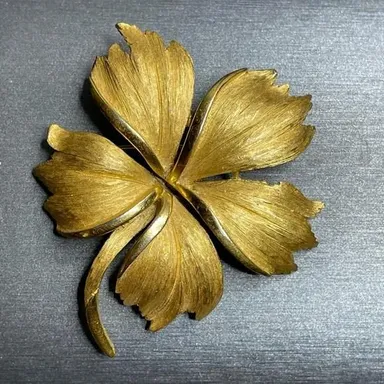 Crown Trifari Brushed Gold Tone Large Flower Brooch.