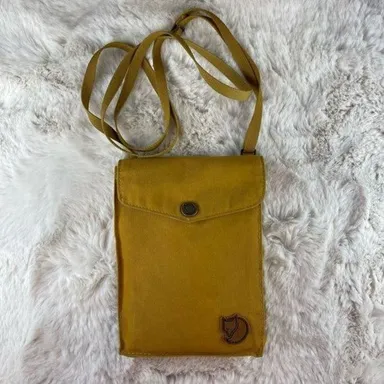 Fjallraven Pocket Shoulder Bag 24221 Pocket Acorn G1000 Mustard One Size