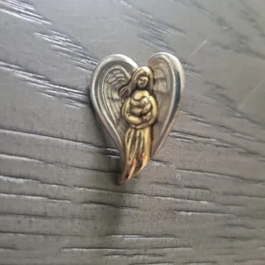 Vintage Angel pin brooch heart two toned Camco