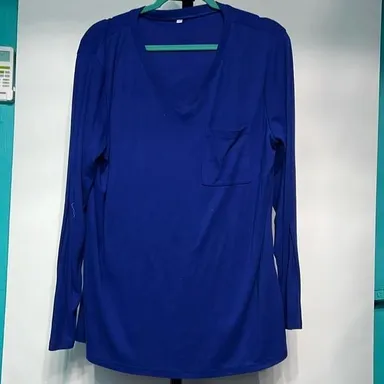 XL blue long sleeve with pocket light weight top pre loved