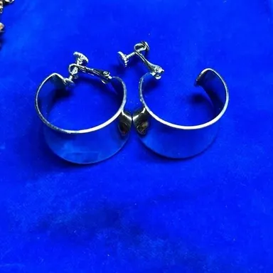 Napier Signed Smooth Silver Tone Wide Bottom Hoop Clip Earrings
