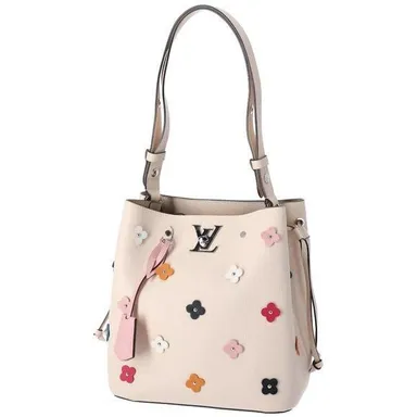 Louis Vuitton Lock Me Bucket Bag Shoulder Tote Cream 3D Flowers Multi Color