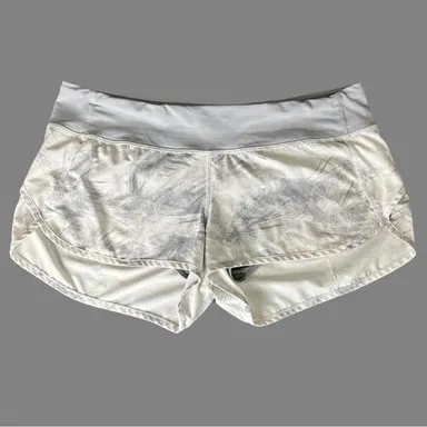 Lululemon Run Speed Shorts Breeze By, 2.5” in White Light Cast w/Gray. Size 10.