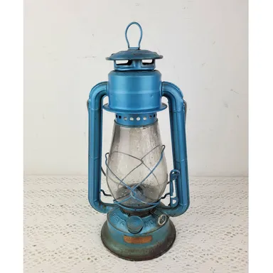 Vintage Dietz Junior Blue Kerosene Camping Lantern Made in Hong Kong