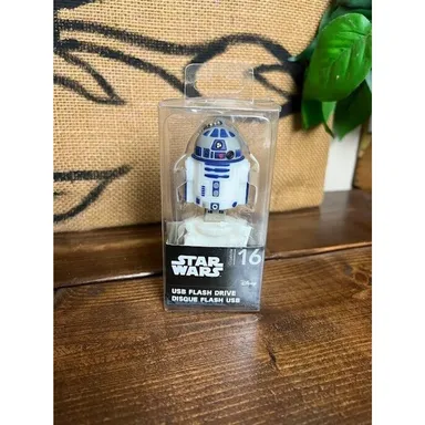 NEW Disney Star Wars R2-D2 Droid 16 GB Gigabytes USB 2.0 Flash Drive Keychain