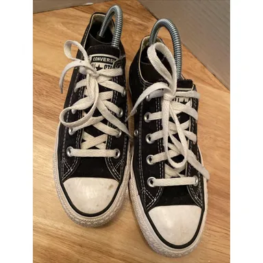 Converse Chuck Taylor All Star Unisex Size 4 Black Low Top Shoes #M9166