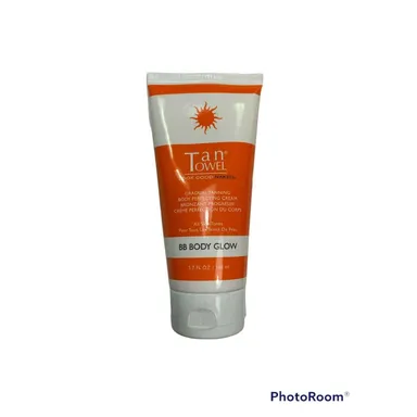 Tan Towel Body Glow BB Cream. Body Lotion & Cream New 5.7