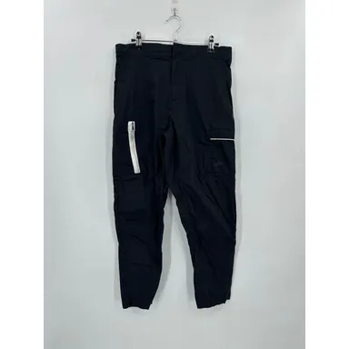 Nike Sportswear Essentials Utility Cargo Parachute Pants Black Size Medium NWOT