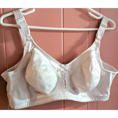 Bali Bra 44D 44 D Satin No Wire Free Double Support Full Figure Coverage 3820