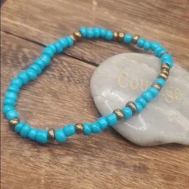 Native seed beaded blue bracelet  B3102