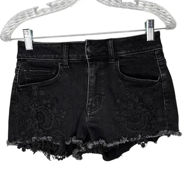 American Eagle Outfitters Distressed Hi-Rise Shortie Black 4 Lace Applique