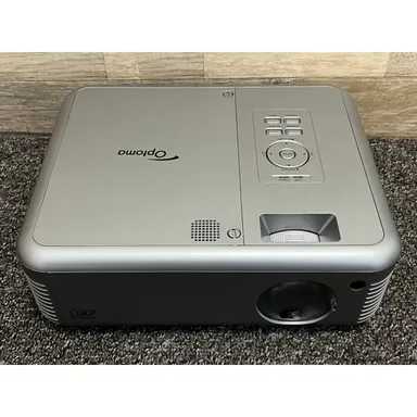 Optoma EP771 DLP Projector 3000 ANSI HD 1080i w/ Soft Case & Cables ~ Tested!