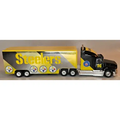 1996 Matchbox Ford Aeromax & Lowbed Trailer Pittsburgh Steelers