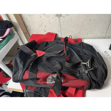Vintage Marlboro Shoulder Strap Handles Carrying Duffle Luggage Gym Travel Bag