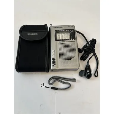 Grundig Mini 200 World Radio AM/FM/Shortwave Radio w/ Case