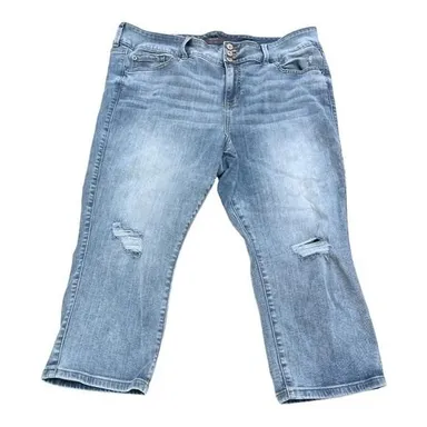 Torrid Distressed Crop Jegging Jeans Light Blue Size 22