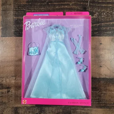 Barbie  Dazzle Fashion Avenue Best New Actress Lt Blue Gown Sheer Gloves Shoes