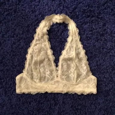 NWOT Intimately Free People Galloon Ivory Lace Halter Bralette Prairie chic P/S