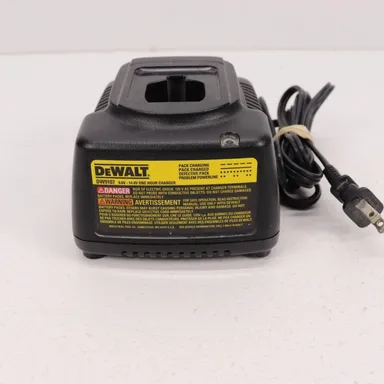 DeWalt DW9107 7.2V - 14.4V One Hour Battery Charger