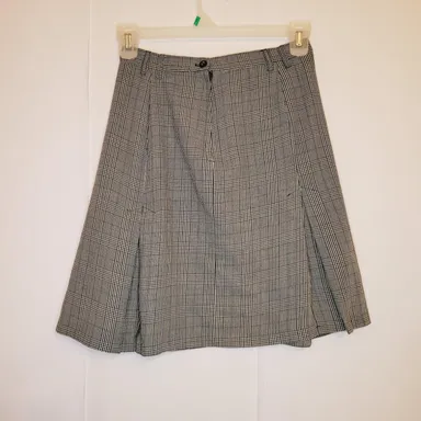 M.J. Carroll vintage retro grey plaid pleated knee length skirt