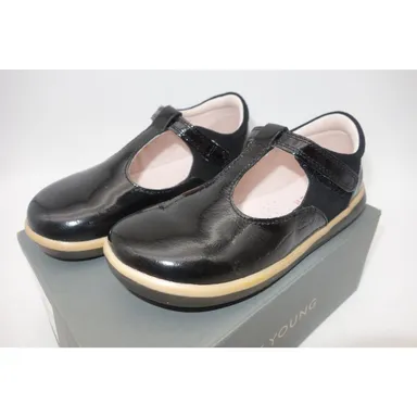 NEW Bobux KP Shine T-Bar Mary Janes Patent Leather Shoes Black Gloss 