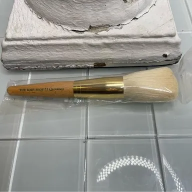 The Body Shop Brush