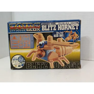 Zoids Blox #016 Blitz Hornet Action Figure Model Kit Tomy Hasbro New Open Box