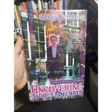 Uncovering Sadie's Secrets (2003, Hardcover)