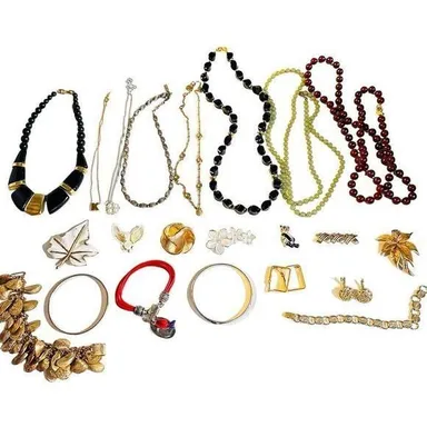 ALL SIGNED VINTAGE 21 Piece Jewelry Lot Monet Trifari Sarah Coventry Napier Red