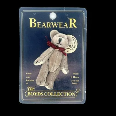 Vintage Bearwear Boyds Collection T F Wuzzies Bear Brooch Pin with TAGS