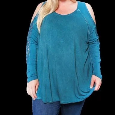NWT - Plus Long Sleeve Teal Cold Shoulder Crochet Round Neck Solid Top - Size OX