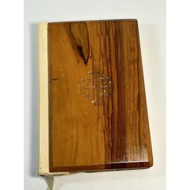 The New Testament According to the Eastern Text by George Lamsa 1940 Olive Wood