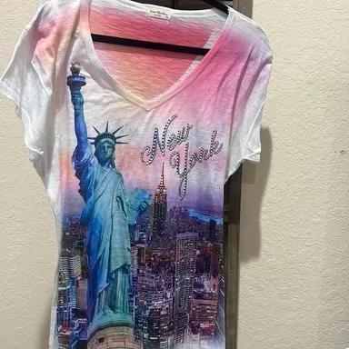 New York t short size XXL used a lot fair condition