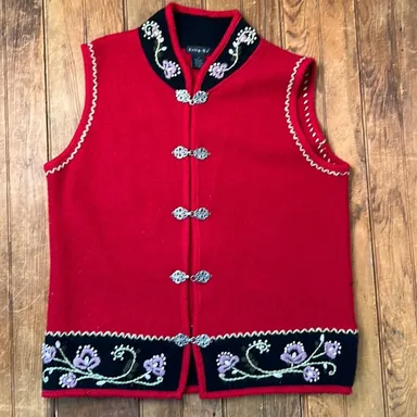 Women’s vintage Tally Ho boiled wool Nordic embroidered red vest size medium