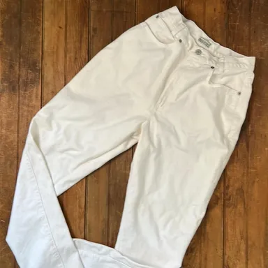 Women’s Vintage 80s white high waisted straight leg mom jeans Skoozi size 9/10